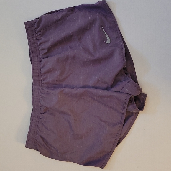 Nike Dri-Fit shorts - Picture 1 of 4
